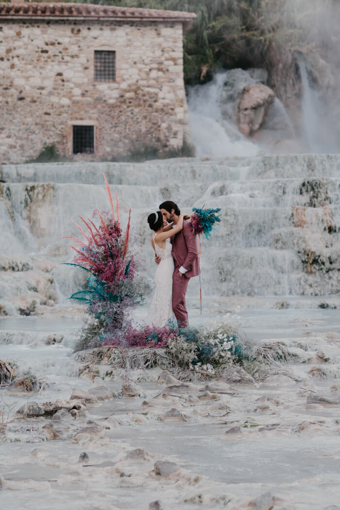 pubblicazione June Bug